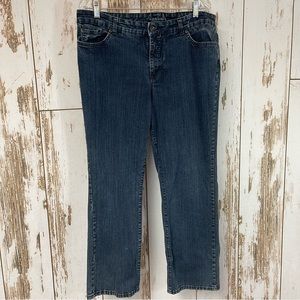 Sonoma, Original Straight Jeans. Size 16 Short. In excellent condition!